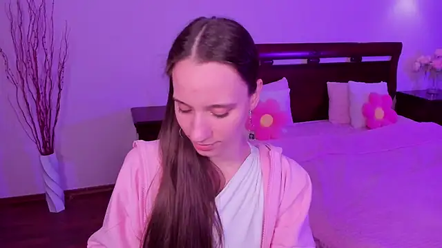 StaceySunny online show from April 16, 2026, 5:36 pm