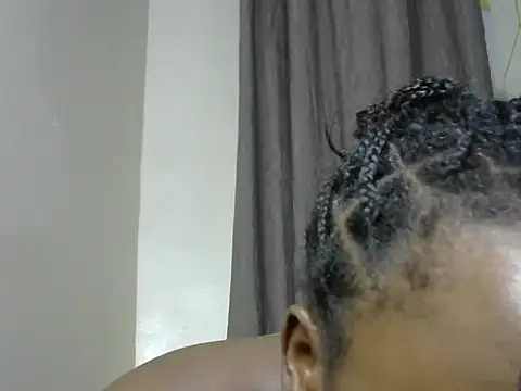 Snapshot of Swt_cul chatting on September 11, 2025, 8:20 pm Swt cul online show from September 11, 2025, 8:20 pm