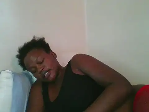 Snapshot of Delicious-chocolate4 chatting on February 13, 2025, 12:32 pm Delicious-chocolate4 online show from February 13, 2025, 12:32 pm