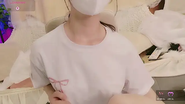 Snapshot of Conatsu chatting on July 11, 2026, 3:12 pm Conatsu online show from July 11, 2026, 3:12 pm