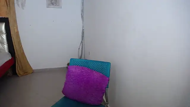 Snapshot of MadinsonCopper chatting on March 14, 2025, 8:49 pm MadinsonCopper online show from March 14, 2025, 8:49 pm