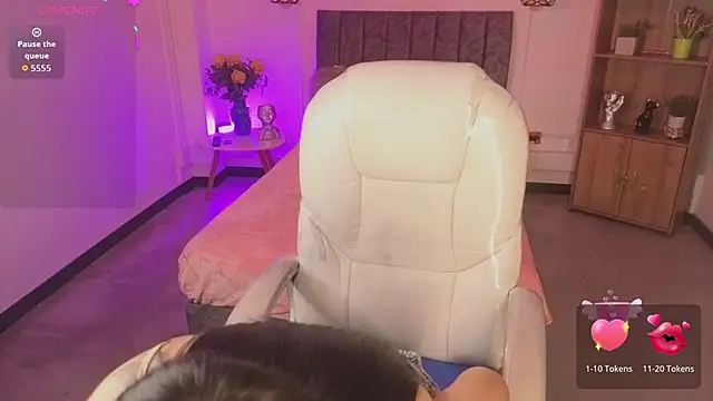 Abigaiil  ds online show from September 17, 2025, 7:49 pm