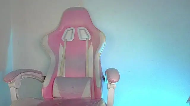 Snapshot of Staicy_Nasty chatting on October 25, 2025, 3:38 am Staicy Nasty online show from October 25, 2025, 3:38 am