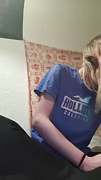 emma neko online show from March 2, 2026, 1:28 am