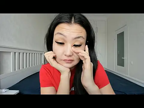 Missykitty01 online show from November 29, 2025, 4:56 am