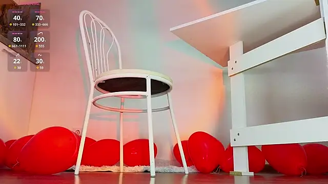 Snapshot of Tasha_Miu chatting on February 15, 2025, 5:39 pm Tasha Miu online show from February 15, 2025, 5:39 pm