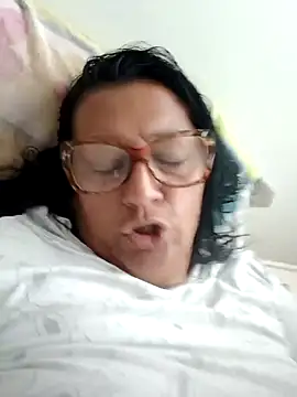 Victoria Red01 online show from February 13, 2025, 8:13 pm