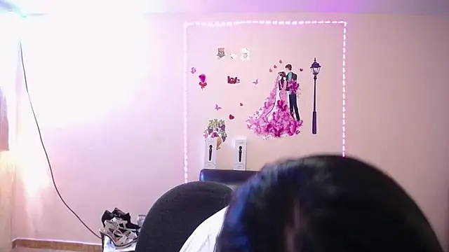 Victoria Red01 online show from January 14, 2025, 9:20 pm