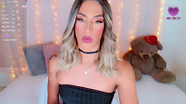 AlanaBekeer online show from September 16, 2025, 8:10 pm