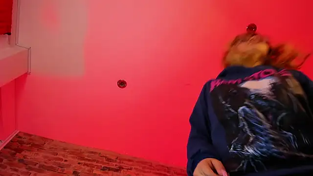 Sweet Namii online show from March 11, 2025, 8:19 am