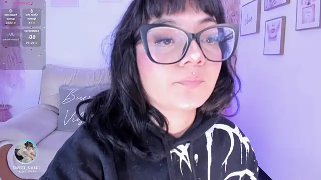 Sweet Namii online show from September 12, 2025, 7:35 pm