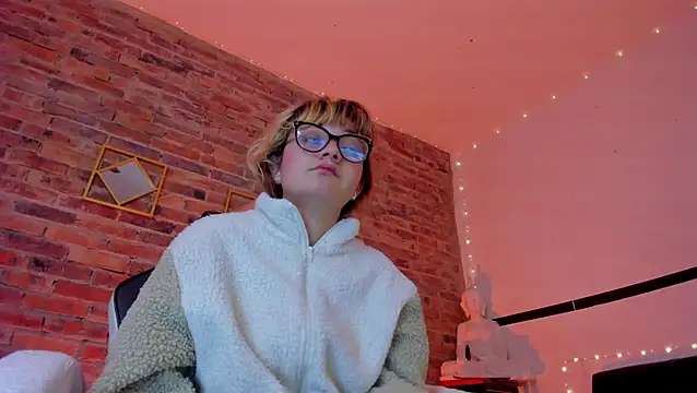 Sweet Namii online show from March 18, 2025, 7:22 am