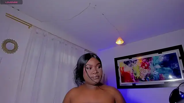 Scarlett 811 online show from November 18, 2025, 8:56 pm