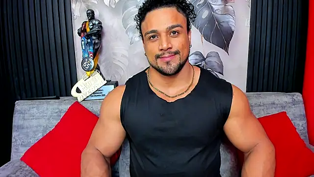 MikeEstevess online show from January 7, 2026, 9:14 am