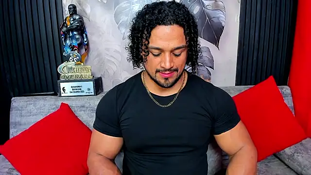 MikeEstevess online show from March 2, 2026, 1:39 am