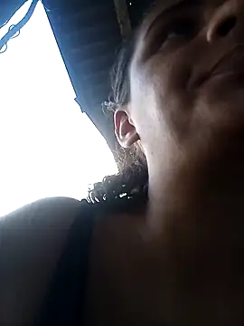 Andreita 95 online show from October 4, 2025, 9:27 pm