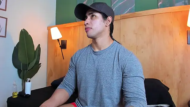 jacob-coper online show from October 2, 2025, 3:21 am