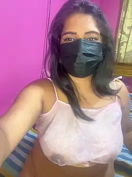 NOORA-GIRL online show from September 15, 2025, 1:50 am