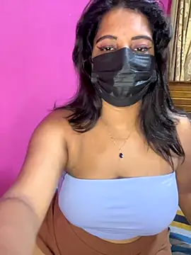 NOORA-GIRL online show from September 13, 2025, 12:10 am