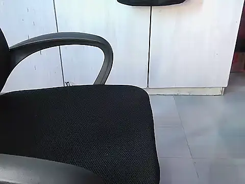 Destiny Desire online show from November 1, 2025, 7:30 pm