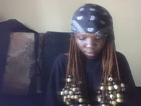 Snapshot of Baddie_Floxxy chatting on July 10, 2026, 7:30 am Baddie Floxxy online show from July 10, 2026, 7:30 am