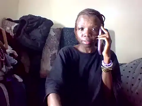 Snapshot of Baddie_Floxxy chatting on July 8, 2026, 5:35 pm Baddie Floxxy online show from July 8, 2026, 5:35 pm