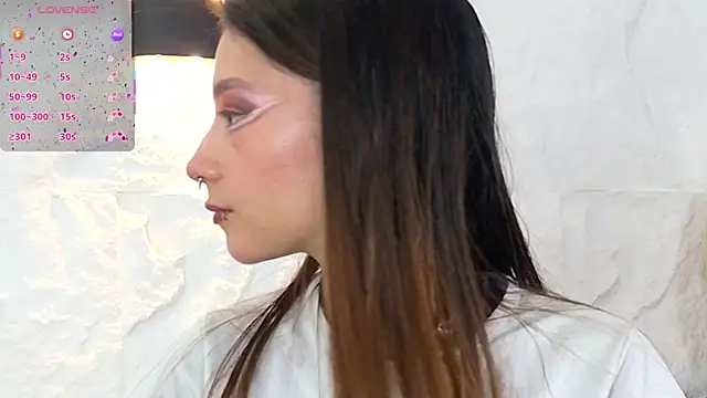 Snapshot of zorravioletta1 chatting on October 8, 2025, 1:23 pm zorravioletta1 online show from October 8, 2025, 1:23 pm