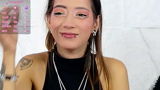 Snapshot of zorravioletta1 chatting on September 13, 2025, 12:49 pm zorravioletta1 online show from September 13, 2025, 12:49 pm