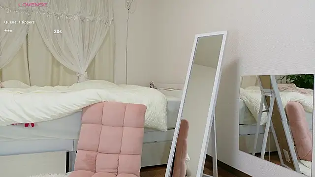 momochan88 online show from September 17, 2025, 3:08 am