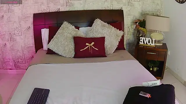 Snapshot of cherry_chel chatting on March 22, 2025, 3:52 am cherry chel online show from March 22, 2025, 3:52 am