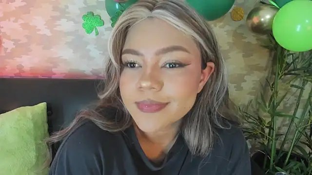 Snapshot of cherry_chel chatting on March 15, 2025, 11:28 pm cherry chel online show from March 15, 2025, 11:28 pm