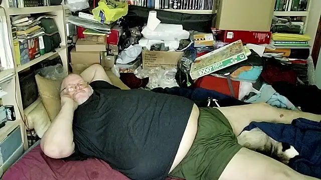 hadeszeuss2 online show from February 26, 2025, 2:49 pm