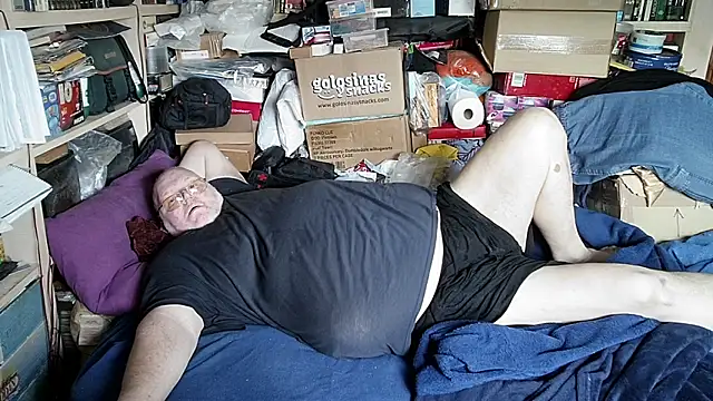 hadeszeuss2 online show from February 11, 2026, 2:50 pm