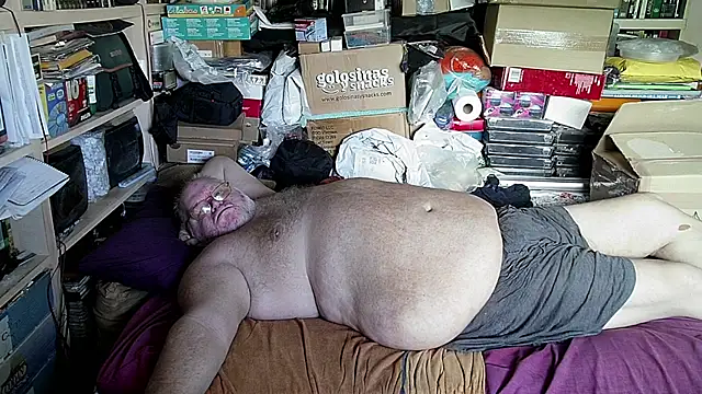 hadeszeuss2 online show from October 15, 2025, 2:03 pm