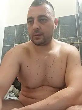 Snapshot of Mirkoxxx@xh chatting on July 8, 2026, 6:41 pm Mirkoxxxxh online show from July 8, 2026, 6:41 pm
