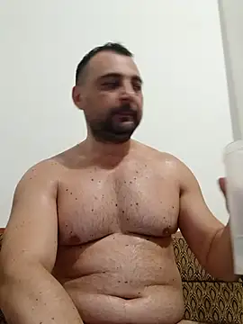Snapshot of Mirkoxxx@xh chatting on July 21, 2026, 7:15 pm Mirkoxxxxh online show from July 21, 2026, 7:15 pm