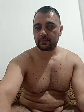 Snapshot of Mirkoxxx@xh chatting on August 1, 2026, 7:12 pm Mirkoxxxxh online show from August 1, 2026, 7:12 pm