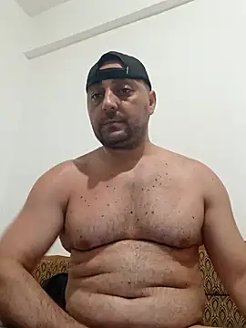 Snapshot of Mirkoxxx@xh chatting on June 24, 2026, 7:11 pm Mirkoxxxxh online show from June 24, 2026, 7:11 pm