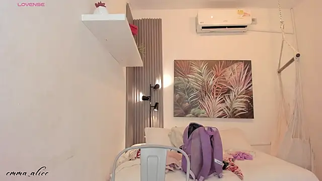 emma alice  online show from September 20, 2025, 12:10 pm