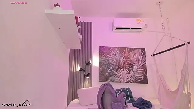 emma alice  online show from October 2, 2025, 12:08 pm