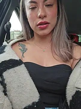 Karen San Miguel online show from March 8, 2025, 9:08 pm