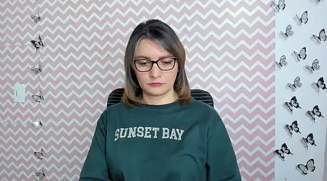 Amie Adams82  online show from March 10, 2025, 6:23 pm