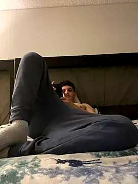 Esauhot online show from December 3, 2024, 4:20 am