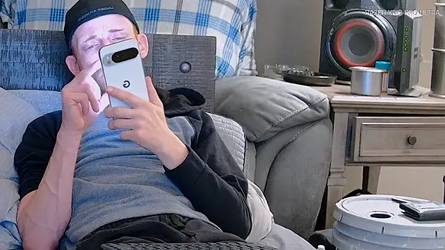 Snapshot of Dilldough405 chatting on March 1, 2026, 10:04 am Dilldough405 online show from March 1, 2026, 10:04 am