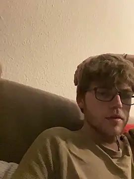 jungxSHxboy online show from April 6, 2026, 2:07 am