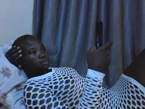 Yugibaby1 online show from March 3, 2025, 5:52 pm