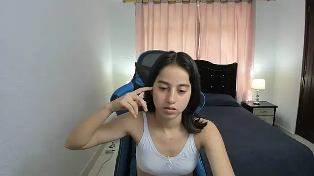 Antonella heinz online show from November 3, 2025, 6:00 pm