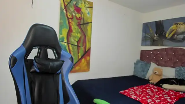 Margoth Montilla online show from December 21, 2025, 8:31 pm