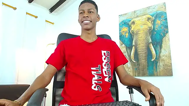 maiki18  online show from October 27, 2025, 8:54 pm