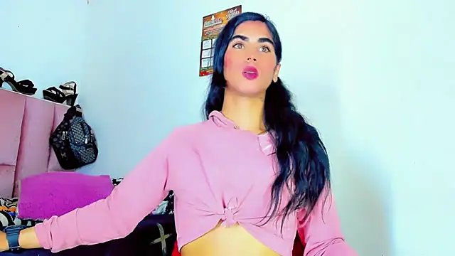 Snapshot of hannabigdirty chatting on February 23, 2025, 1:21 pm hannabigdirty online show from February 23, 2025, 1:21 pm